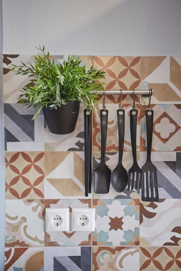 Tostay-Unique Apartment Hotel In Athens Center! Ngoại thất bức ảnh